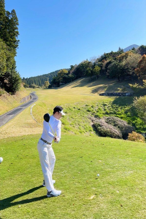 Lấy golf làm cầu nối, người sáng lập giao lưu cùng tinh hoa kiều bào trẻ — ảnh 1